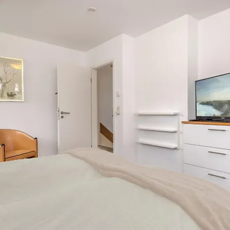 Mara Mit 5 Schlafzimmern By Interhome Glowe
